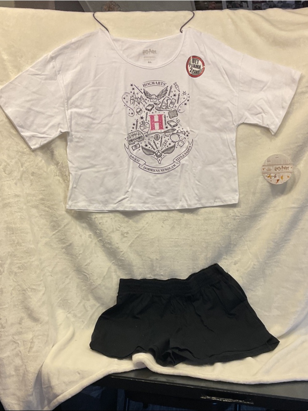 Harry Potter size, large girls pajamas, set printed in Spanish